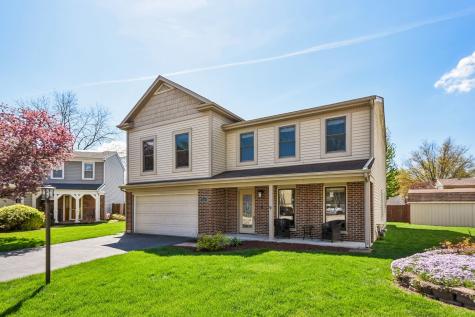 588 Kingston Court Roselle IL 60172