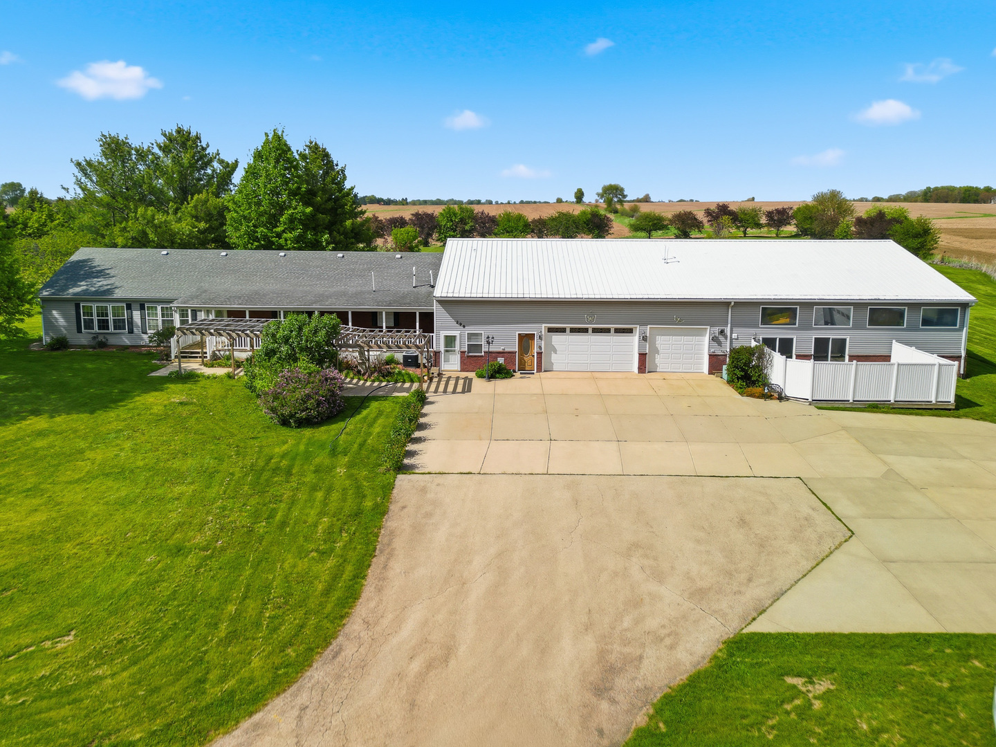 298 South Il Route 2 Dixon IL 61021