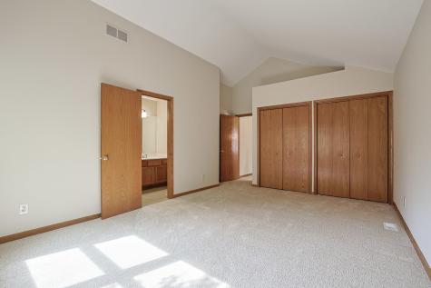 3191 Village Green Drive Aurora IL 60504
