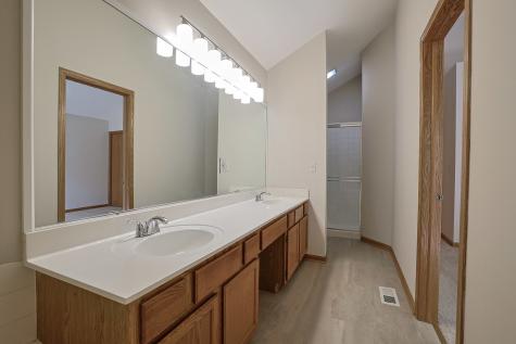 3191 Village Green Drive Aurora IL 60504