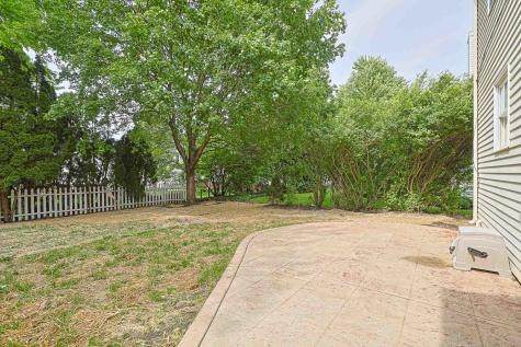 3191 Village Green Drive Aurora IL 60504
