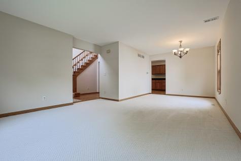 3191 Village Green Drive Aurora IL 60504