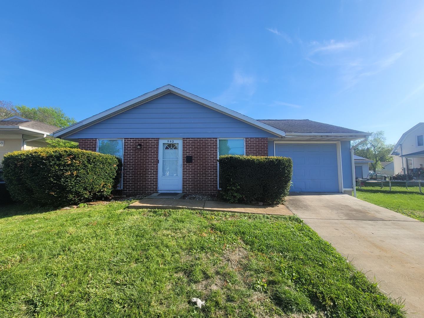 503 East Bradley Avenue Champaign IL 61820