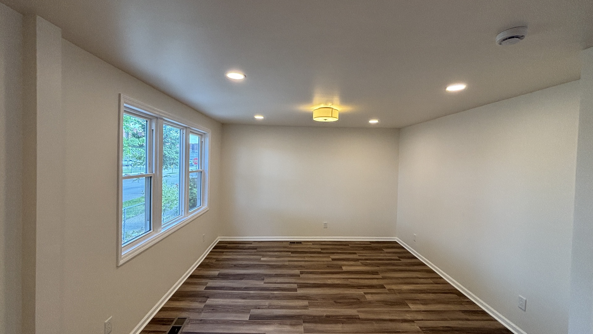 2750 South Sacramento Avenue Chicago IL 60623