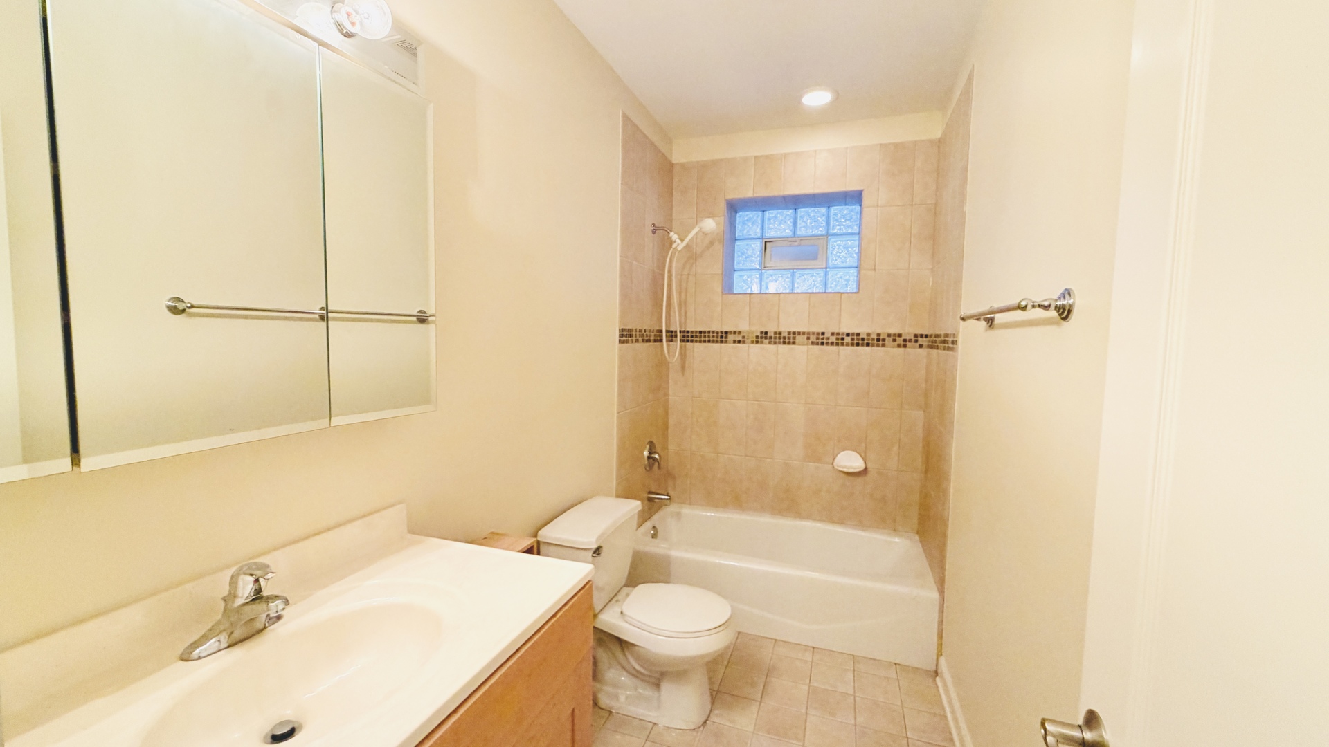 4166 South Emerald Street Chicago IL 60609