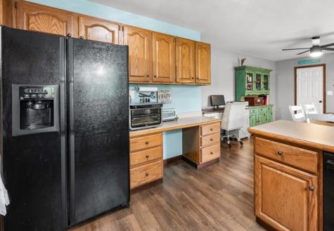 155 Lee Ann Lane Woodstock IL 60098