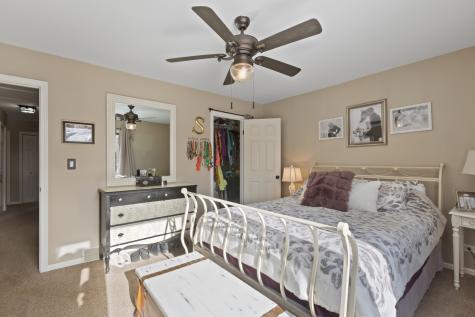 155 Lee Ann Lane Woodstock IL 60098