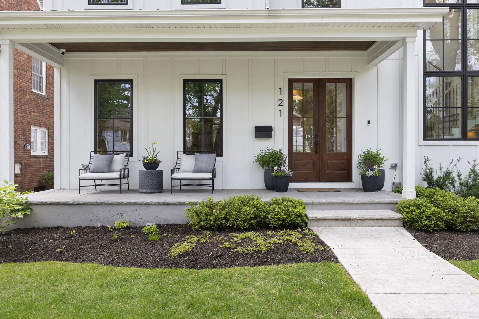 121 North Julian Street Naperville IL 60540
