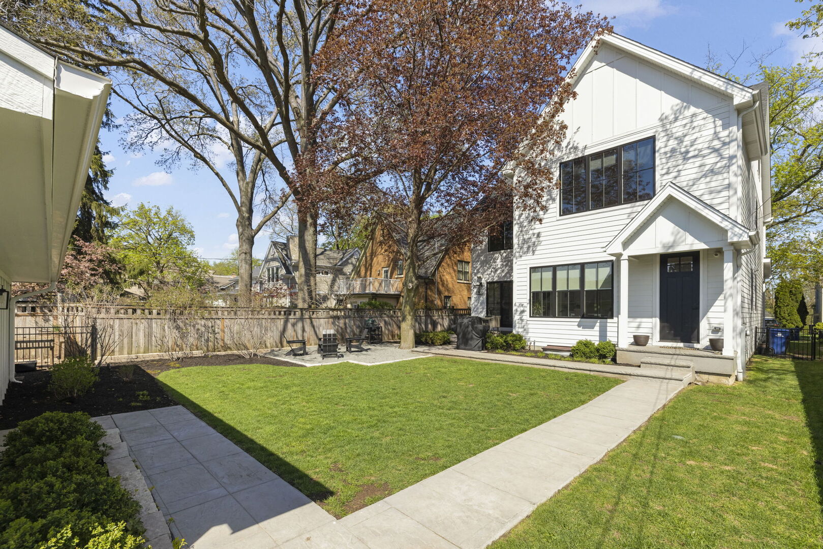 121 North Julian Street Naperville IL 60540