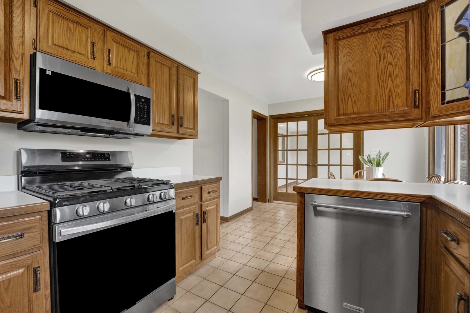 18W724 20TH Place Lombard IL 60148