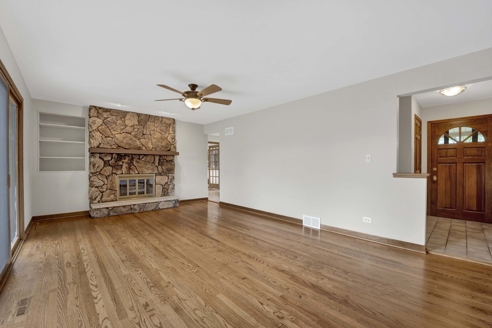 18W724 20TH Place Lombard IL 60148