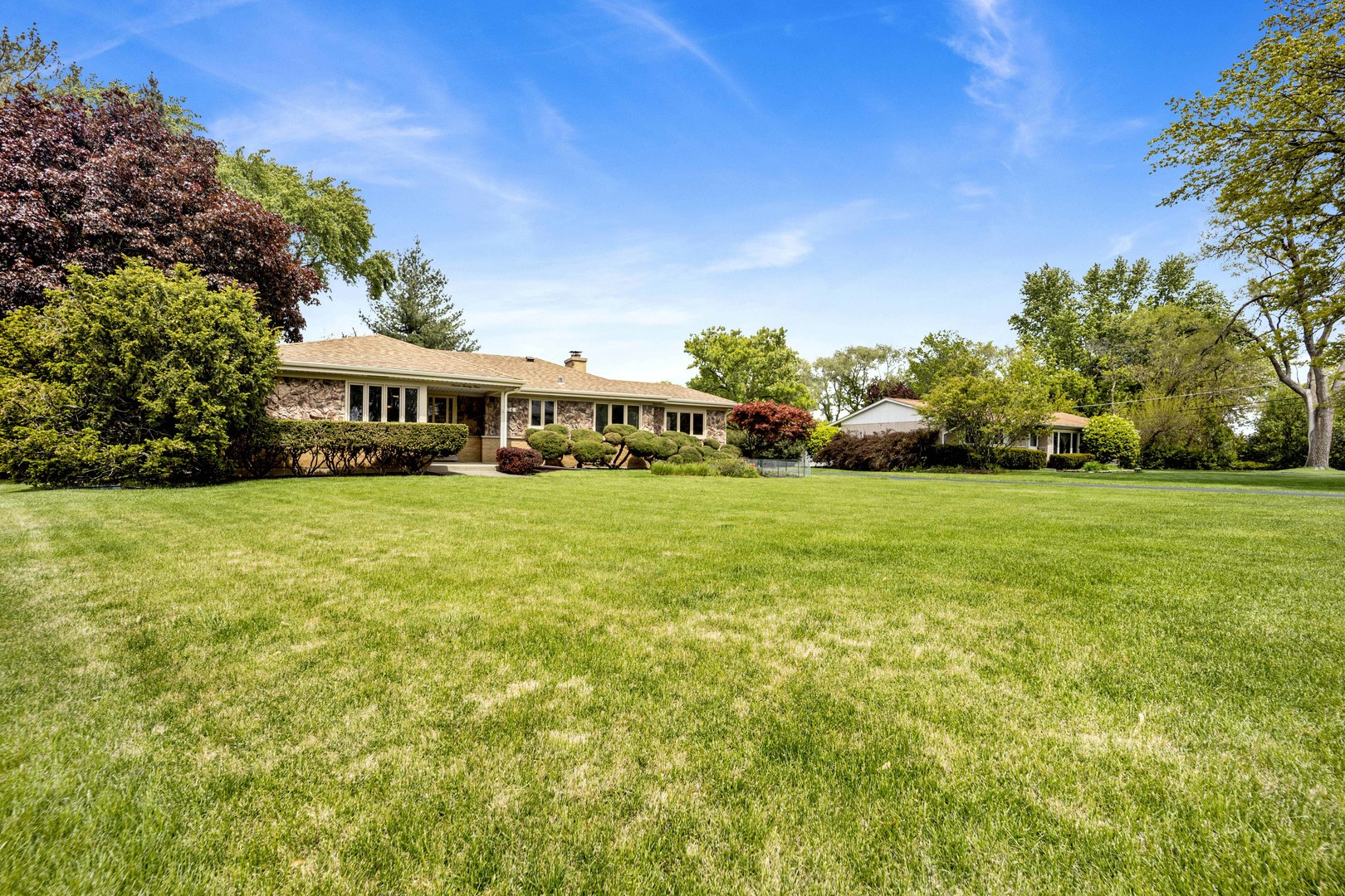 18W724 20TH Place Lombard IL 60148