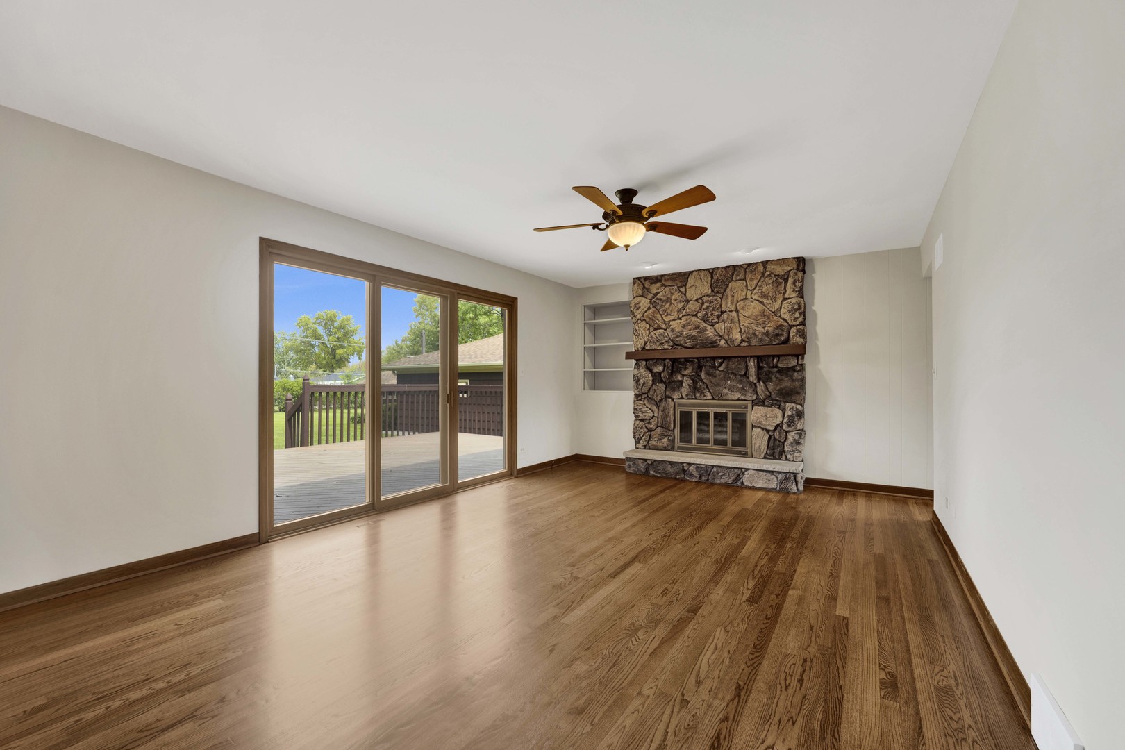 18W724 20TH Place Lombard IL 60148