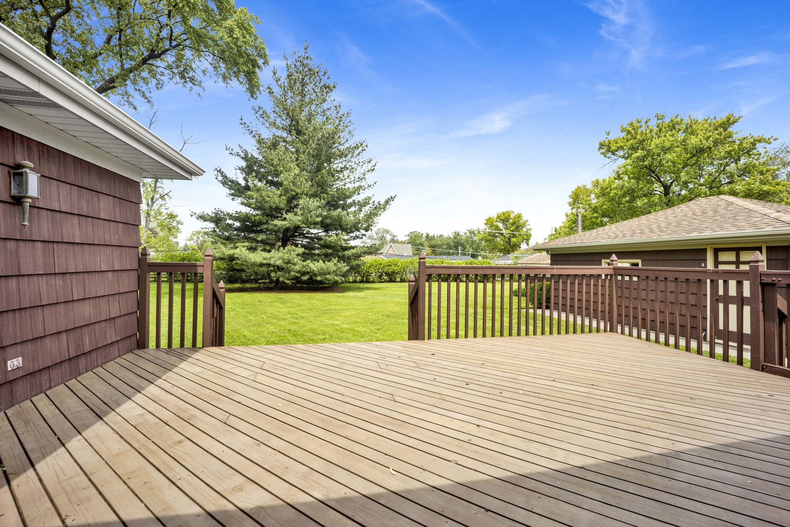 18W724 20TH Place Lombard IL 60148