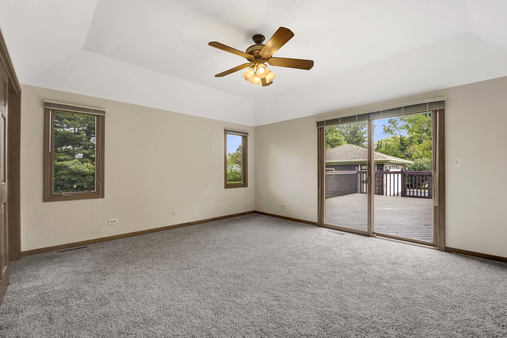 18W724 20TH Place Lombard IL 60148
