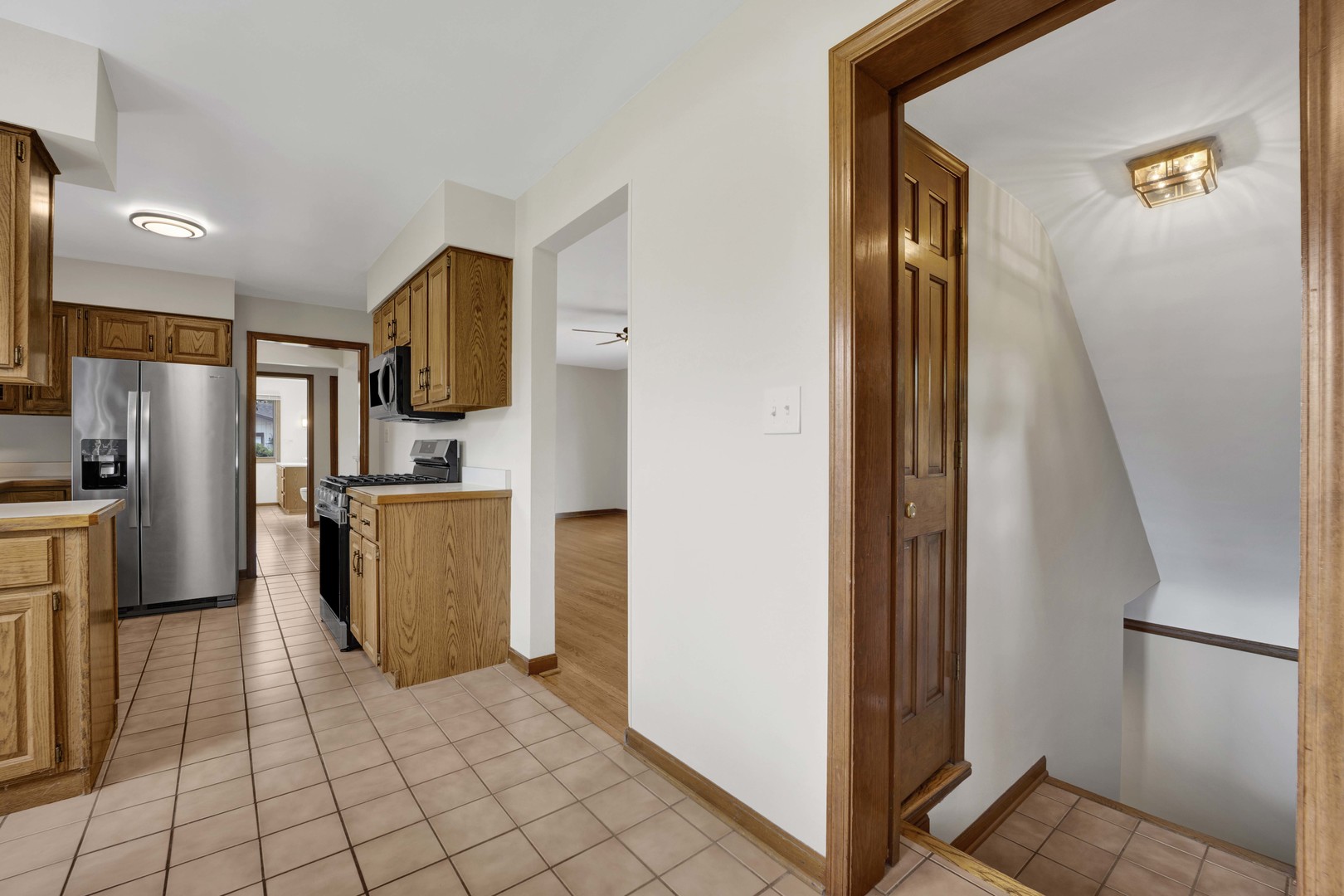 18W724 20TH Place Lombard IL 60148