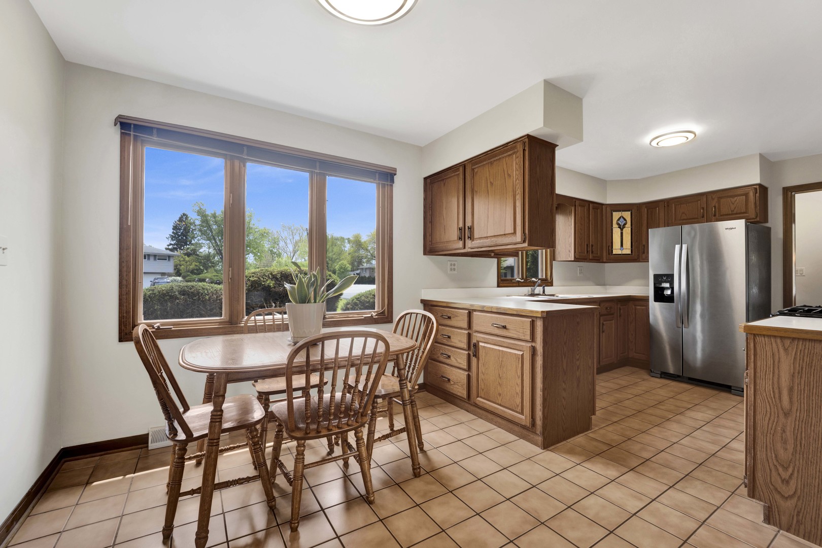 18W724 20TH Place Lombard IL 60148