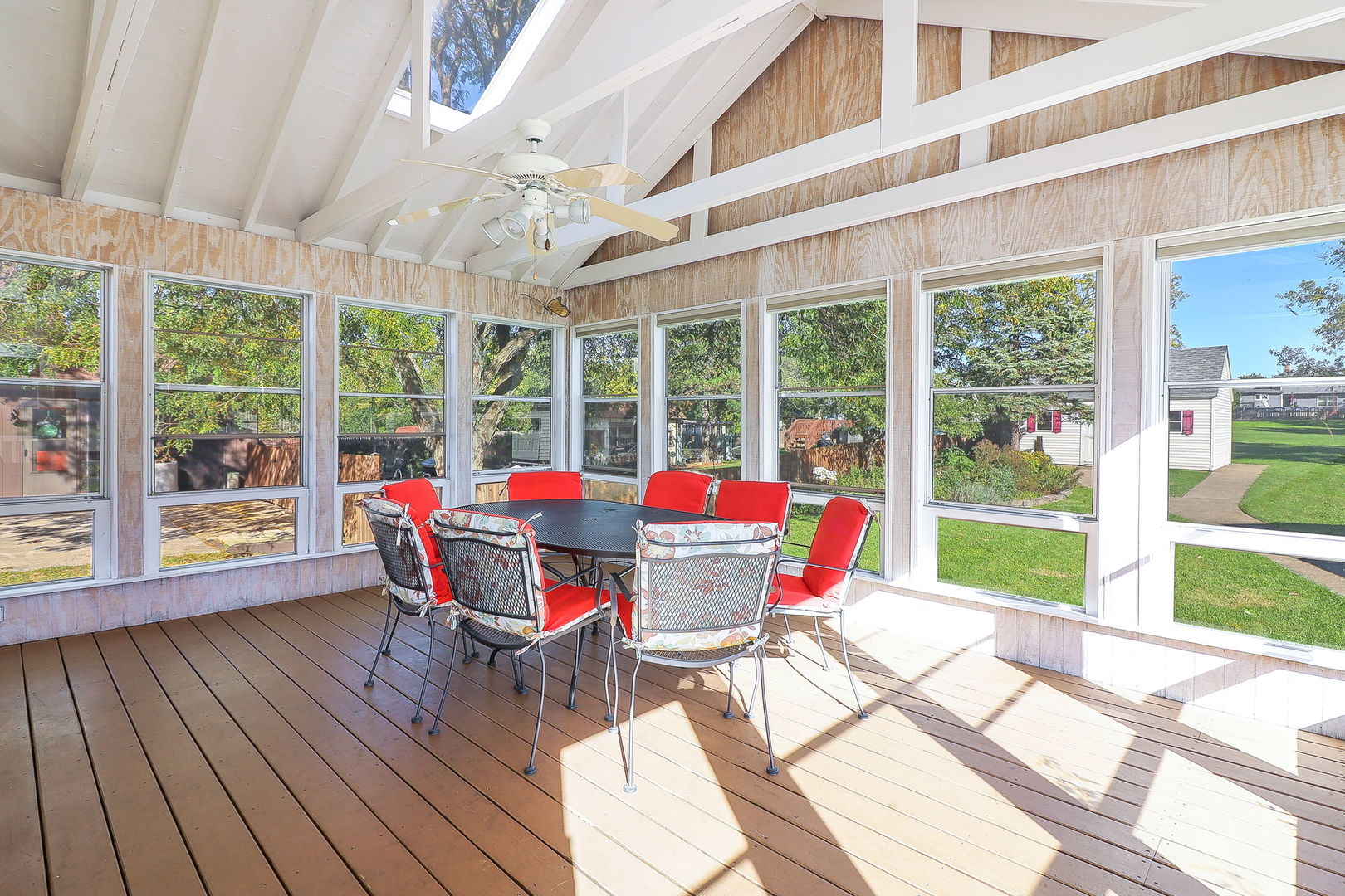 635 South Finley Road Lombard IL 60148