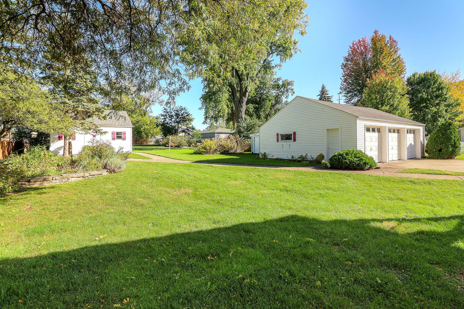 635 South Finley Road Lombard IL 60148