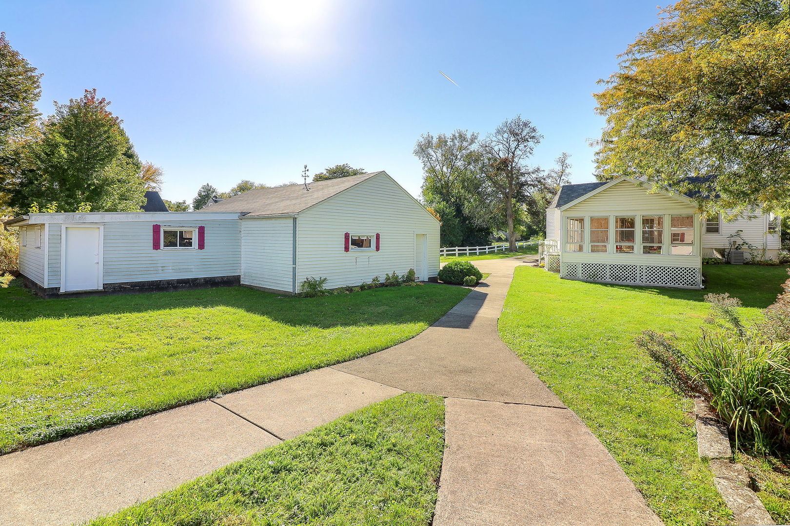 635 South Finley Road Lombard IL 60148