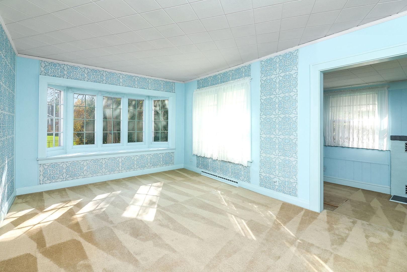 635 South Finley Road Lombard IL 60148