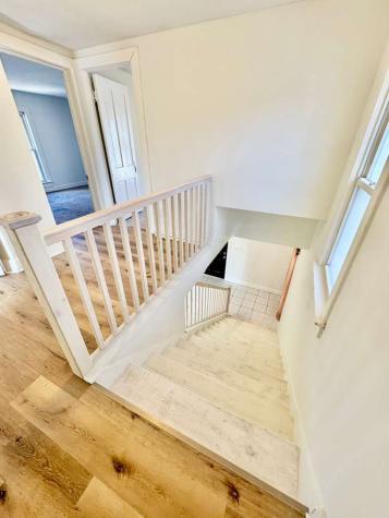 747 Delius Street Aurora IL 60505