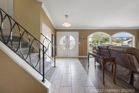 345 Hillcrest Lane Lombard IL 60148