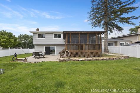 345 Hillcrest Lane Lombard IL 60148