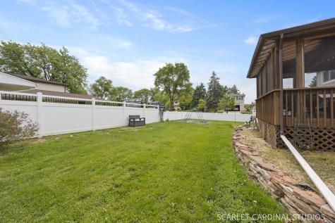 345 Hillcrest Lane Lombard IL 60148