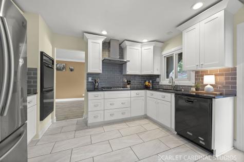 345 Hillcrest Lane Lombard IL 60148