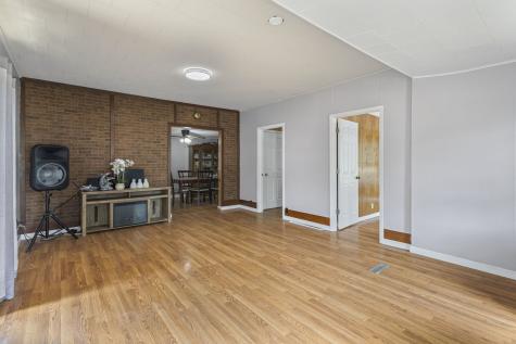 906 North State Street Marengo IL 60152
