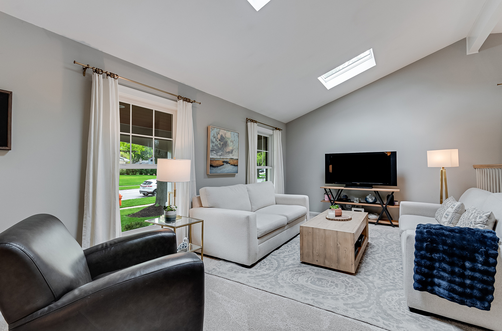 1527 Chickasaw Drive Naperville IL 60563