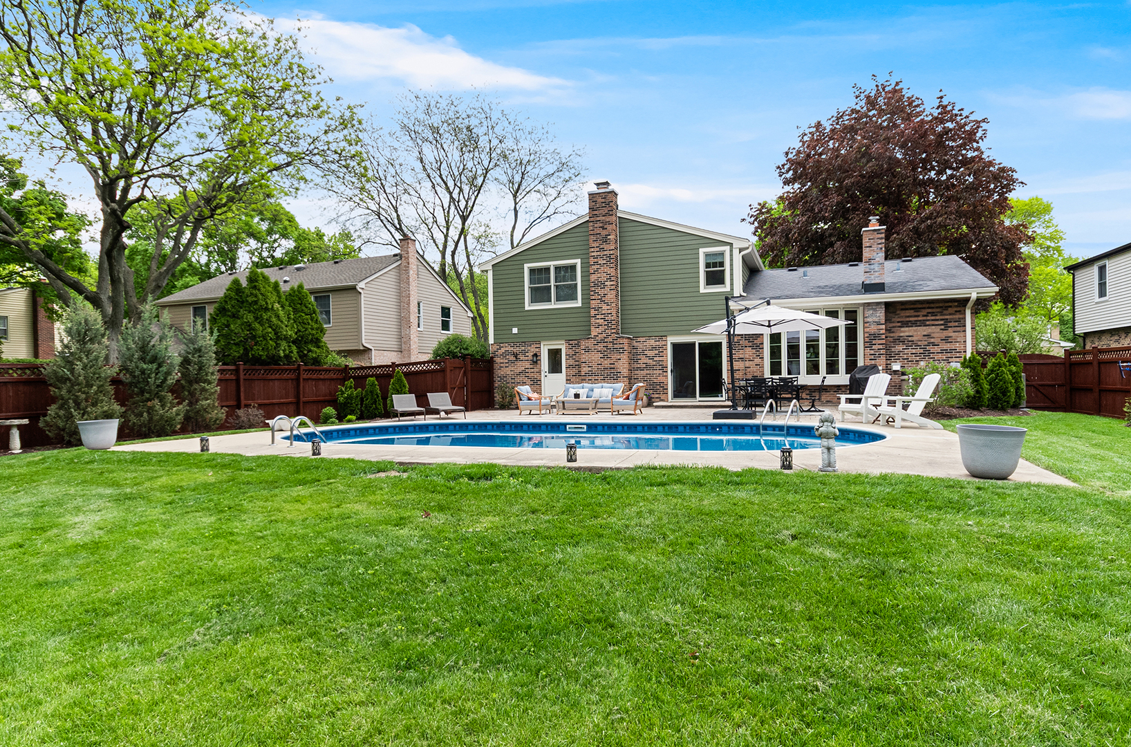 1527 Chickasaw Drive Naperville IL 60563