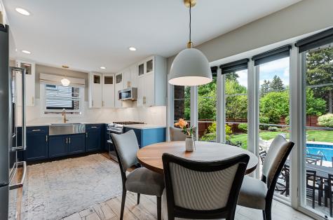 1527 Chickasaw Drive Naperville IL 60563