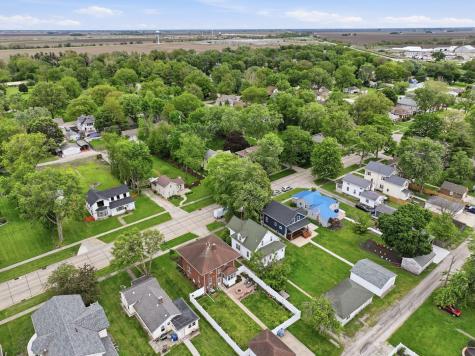 115 East Waupansie Street Dwight IL 60420