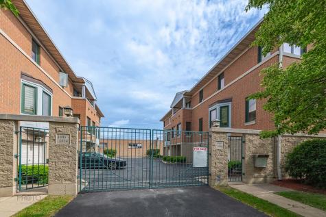 3804 West Devon Avenue Lincolnwood IL 60712
