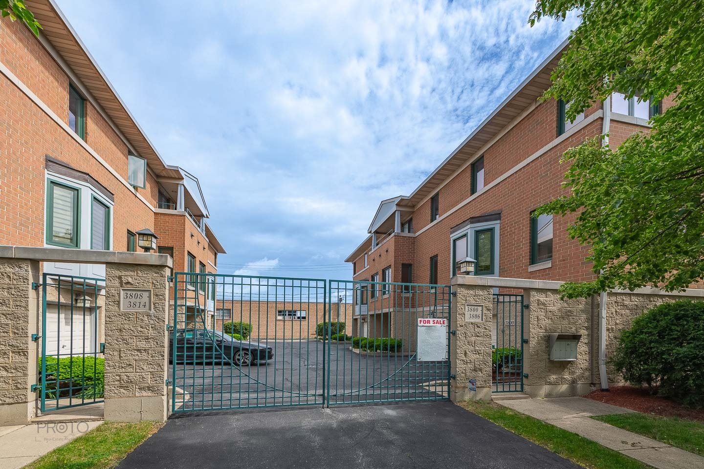 3804 West Devon Avenue Lincolnwood IL 60712