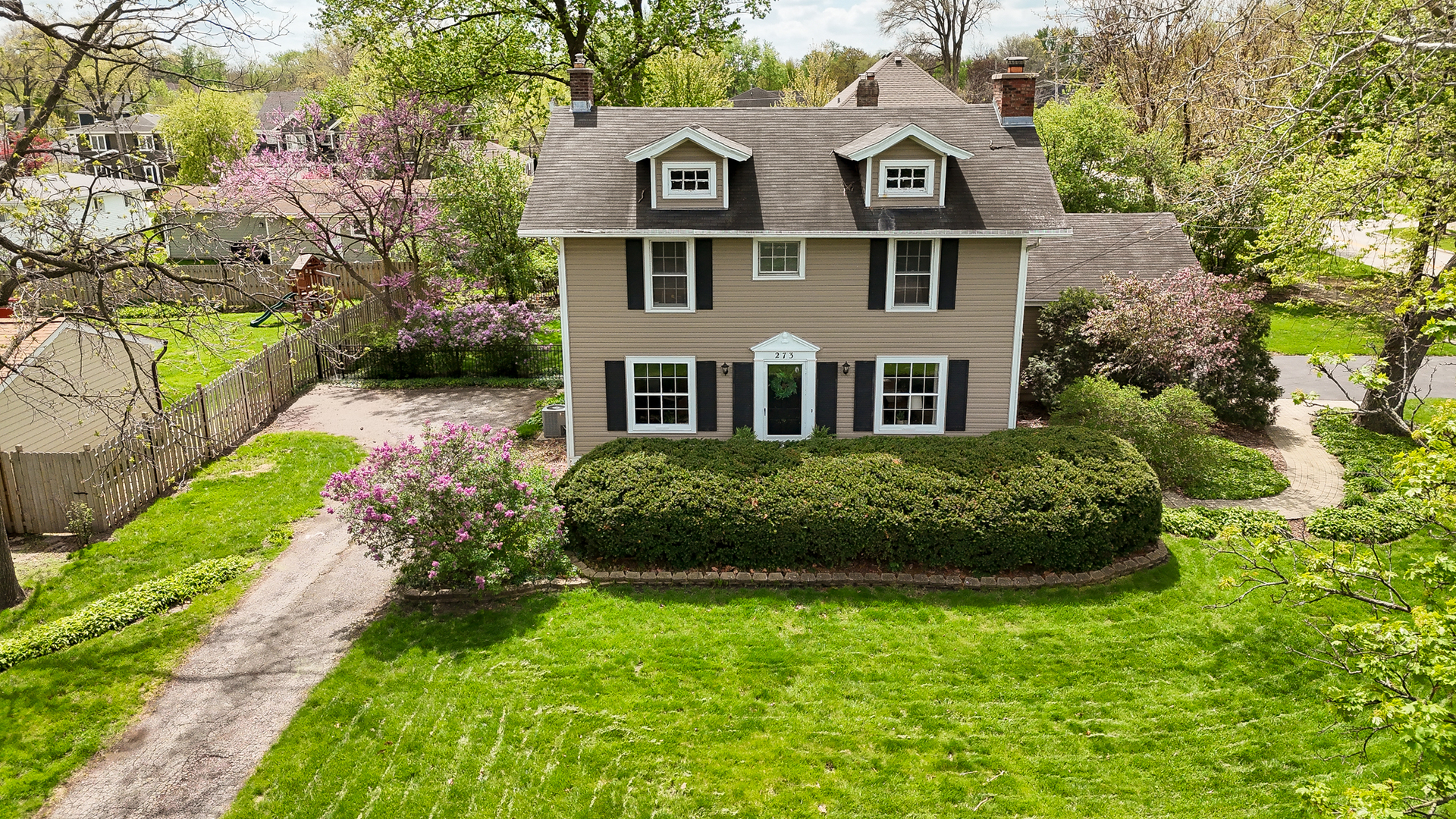 273 Geneva Road Glen Ellyn IL 60137