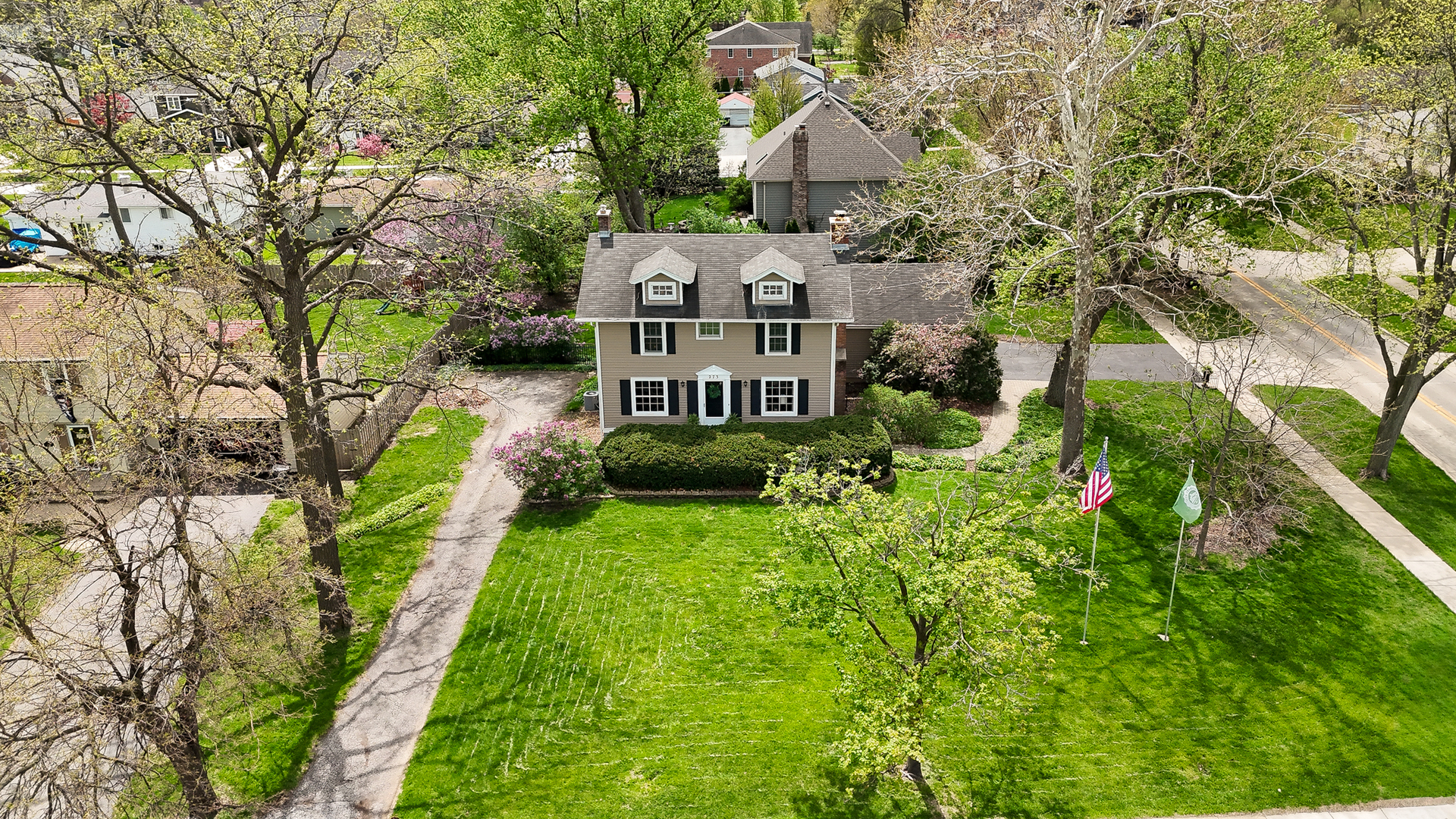 273 Geneva Road Glen Ellyn IL 60137