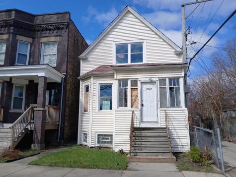 7614 South Dante Avenue Chicago IL 60619
