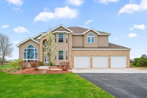 1758 North 44th Road Leland IL 60531