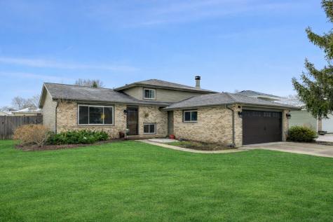 3966 North Galena Avenue Arlington Heights IL 60004