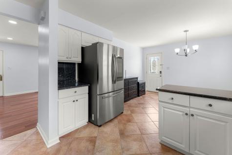 7907 West 74th Street Bridgeview IL 60455