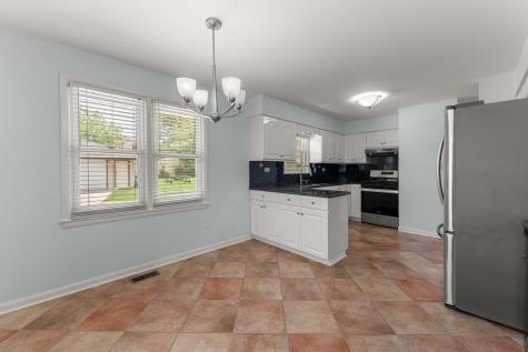 7907 West 74th Street Bridgeview IL 60455