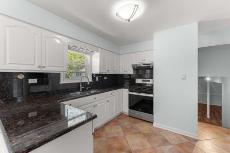 7907 West 74th Street Bridgeview IL 60455