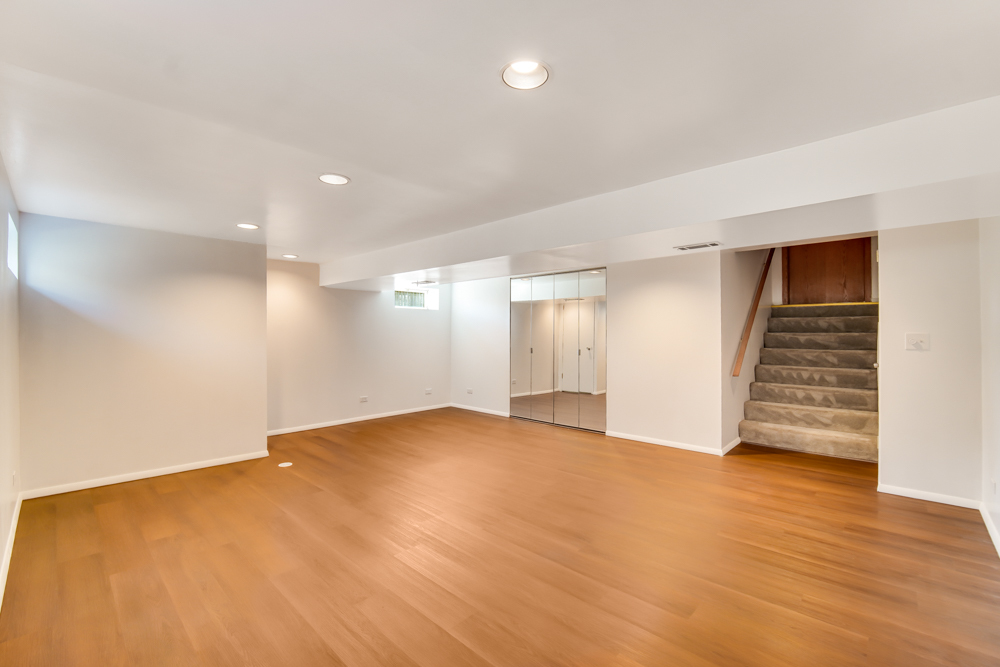 519 Charlestown Drive Bolingbrook IL 60440