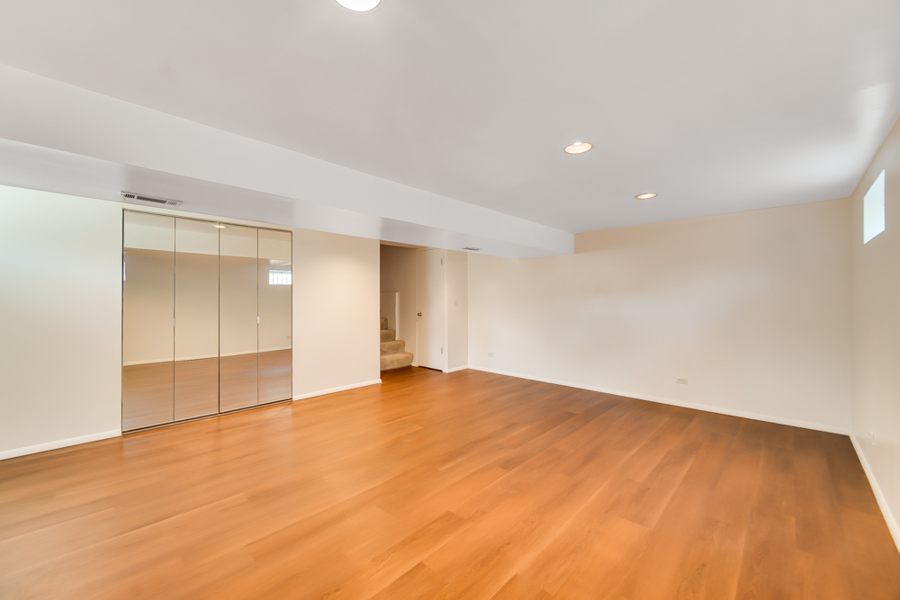 519 Charlestown Drive Bolingbrook IL 60440