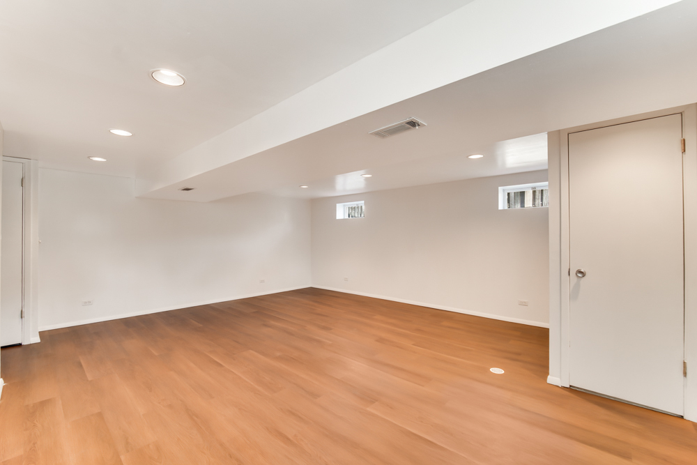 519 Charlestown Drive Bolingbrook IL 60440