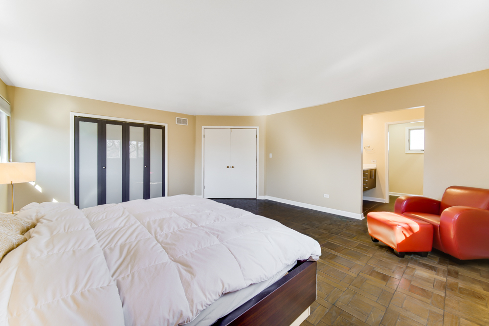 519 Charlestown Drive Bolingbrook IL 60440