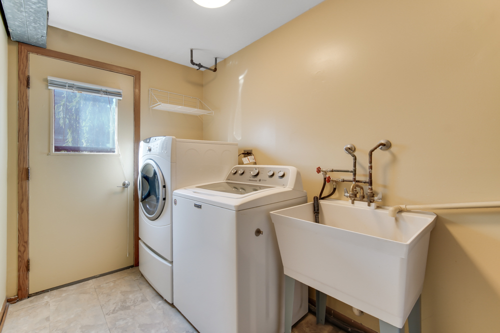 519 Charlestown Drive Bolingbrook IL 60440